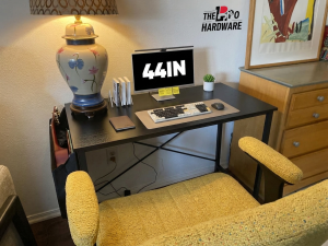 Dumos 44 In Computer Desk Flat Pack Furniture Desk
